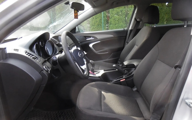 Opel Insignia cena 6900 przebieg: 240000, rok produkcji 2013 z Nowa Sól małe 172